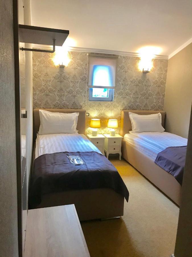 Vila 18 Hotel Boutique 布加勒斯特 外观 照片