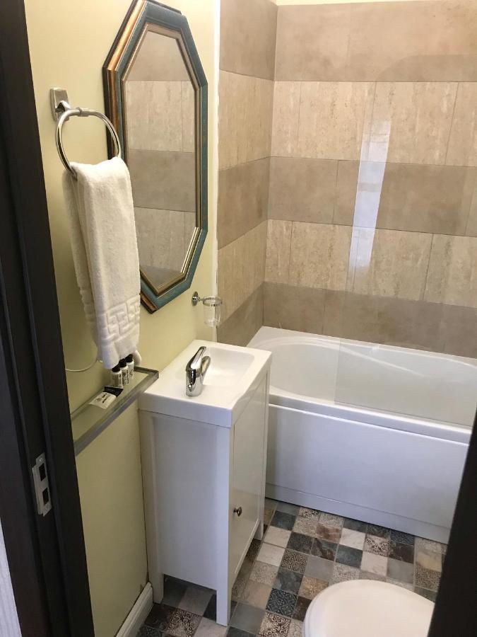 Vila 18 Hotel Boutique 布加勒斯特 外观 照片