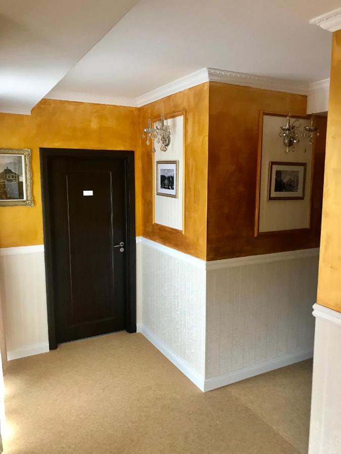 Vila 18 Hotel Boutique 布加勒斯特 外观 照片