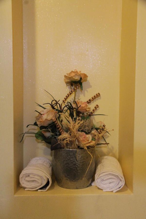 Vila 18 Hotel Boutique 布加勒斯特 外观 照片