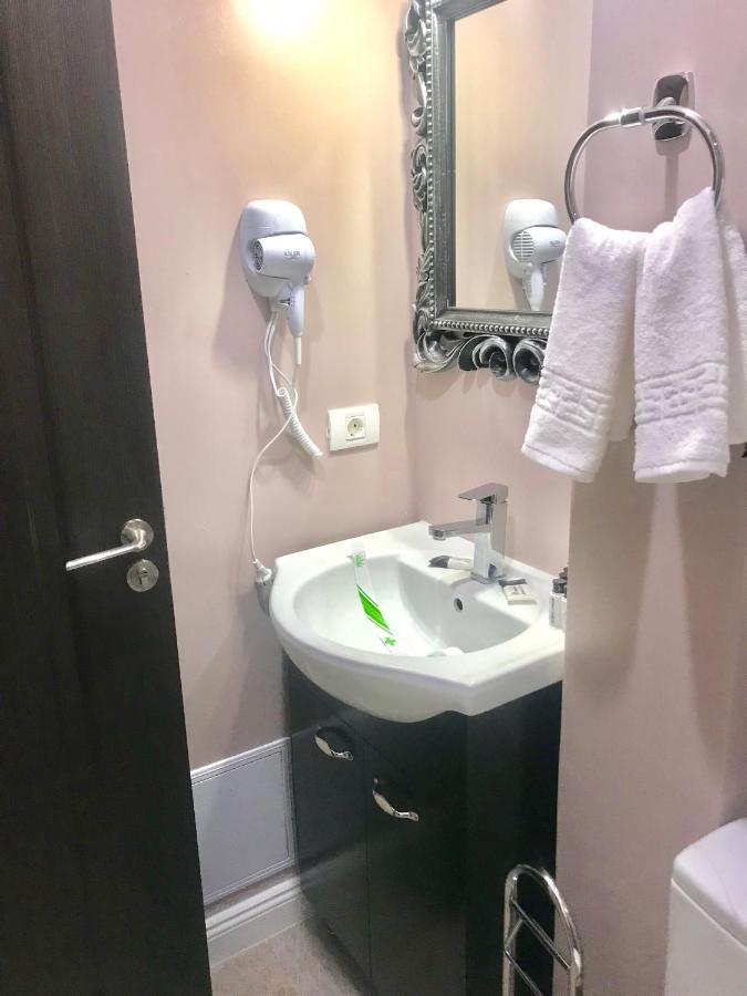 Vila 18 Hotel Boutique 布加勒斯特 外观 照片
